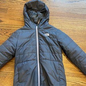 The North Face Reversible Mossbud Swirl Parka youth size 18